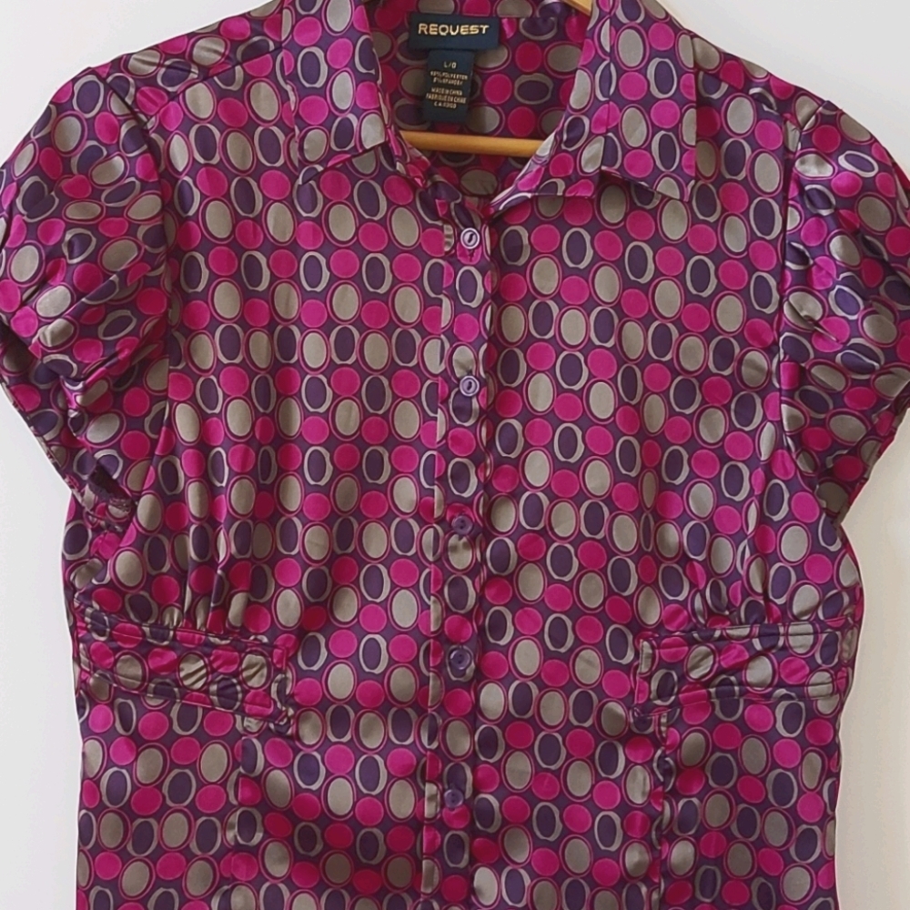 Request Cap Sleeve Shimmer Fuchsia blouse size L